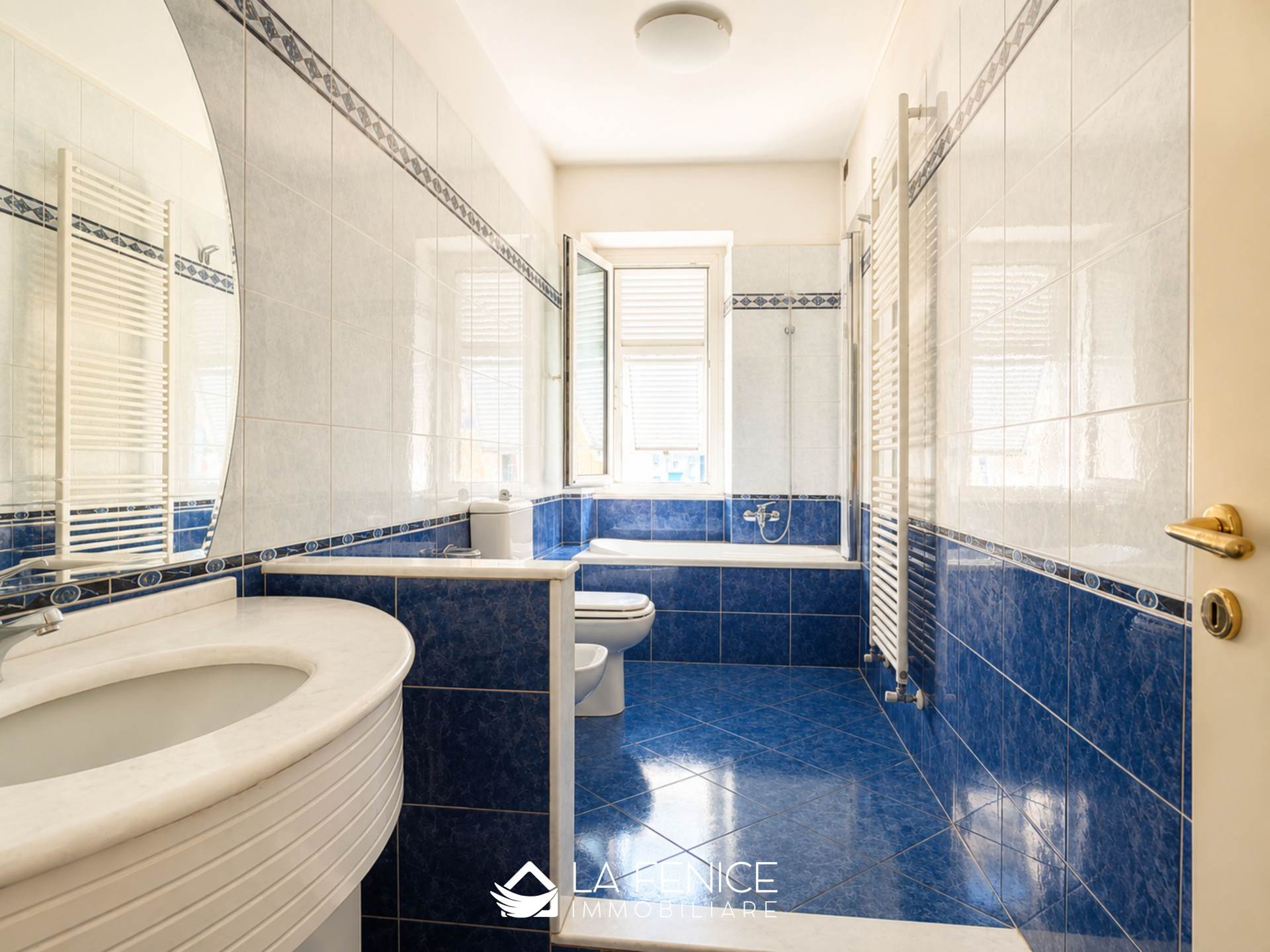 Appartamento a La spezia con 4 locali di 110 m2 - Bagno