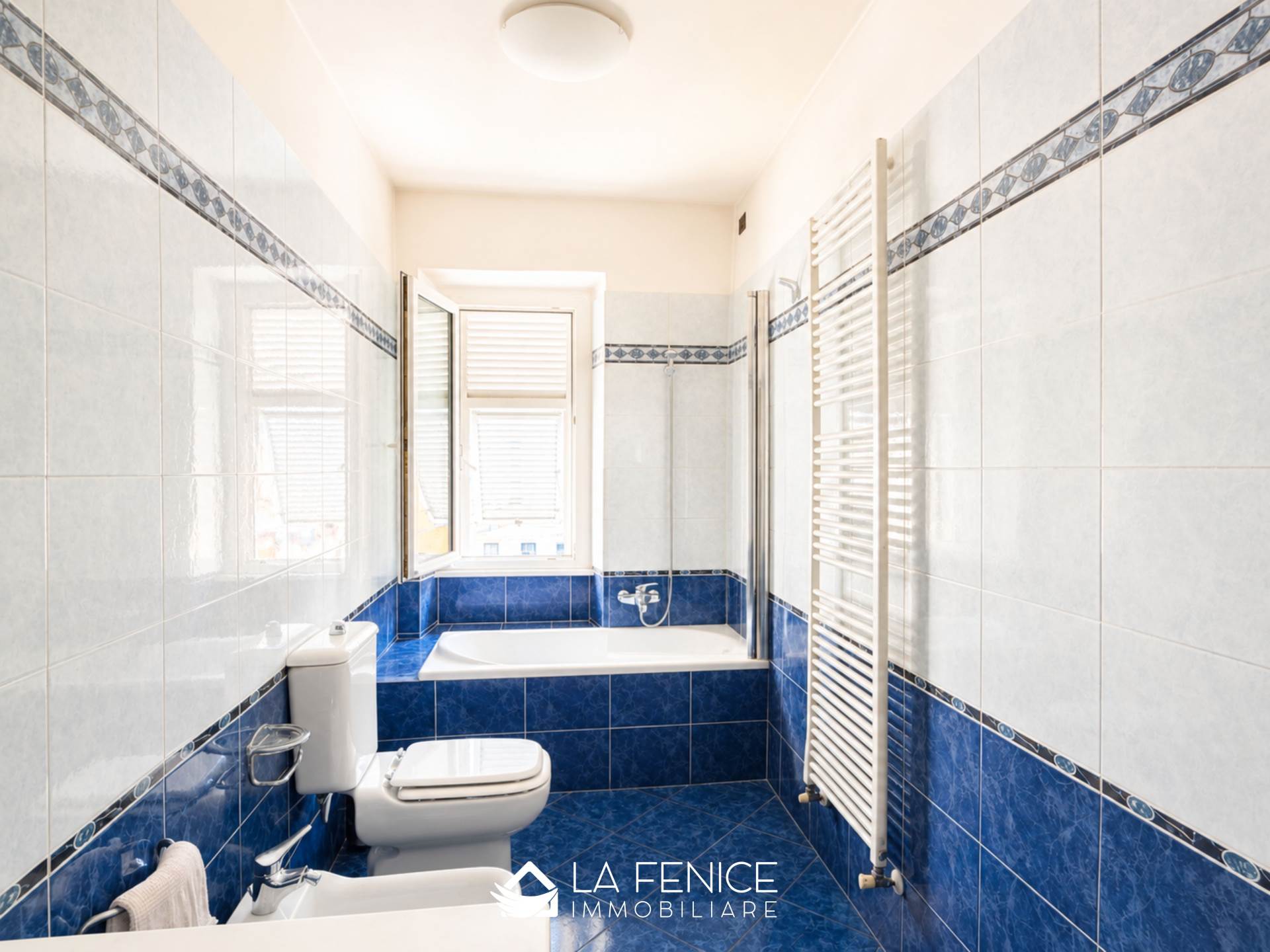 Appartamento a La spezia con 4 locali di 110 m2 - Bagno
