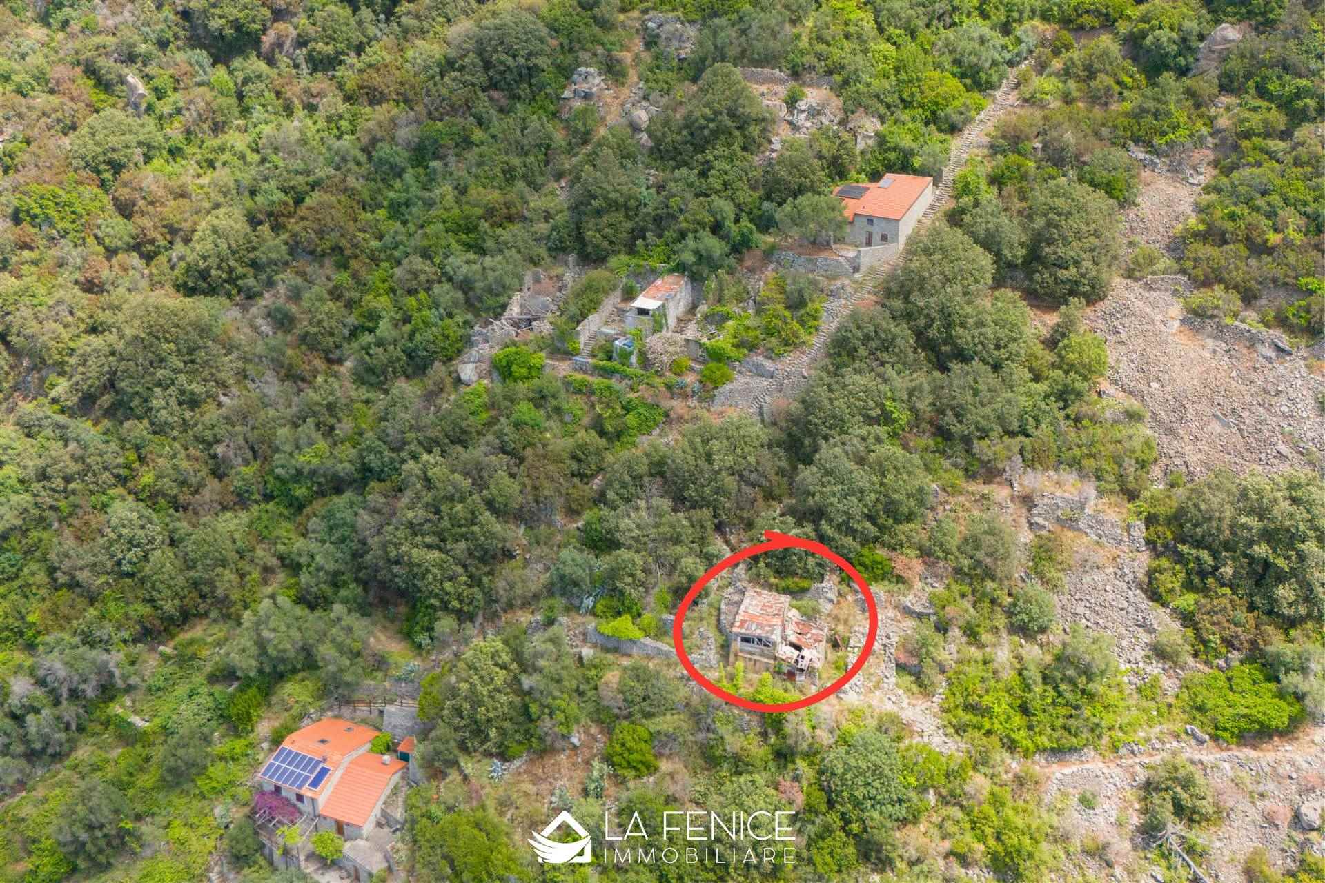 Rustico casale a La spezia con 4 locali di 73 m2 - Foto