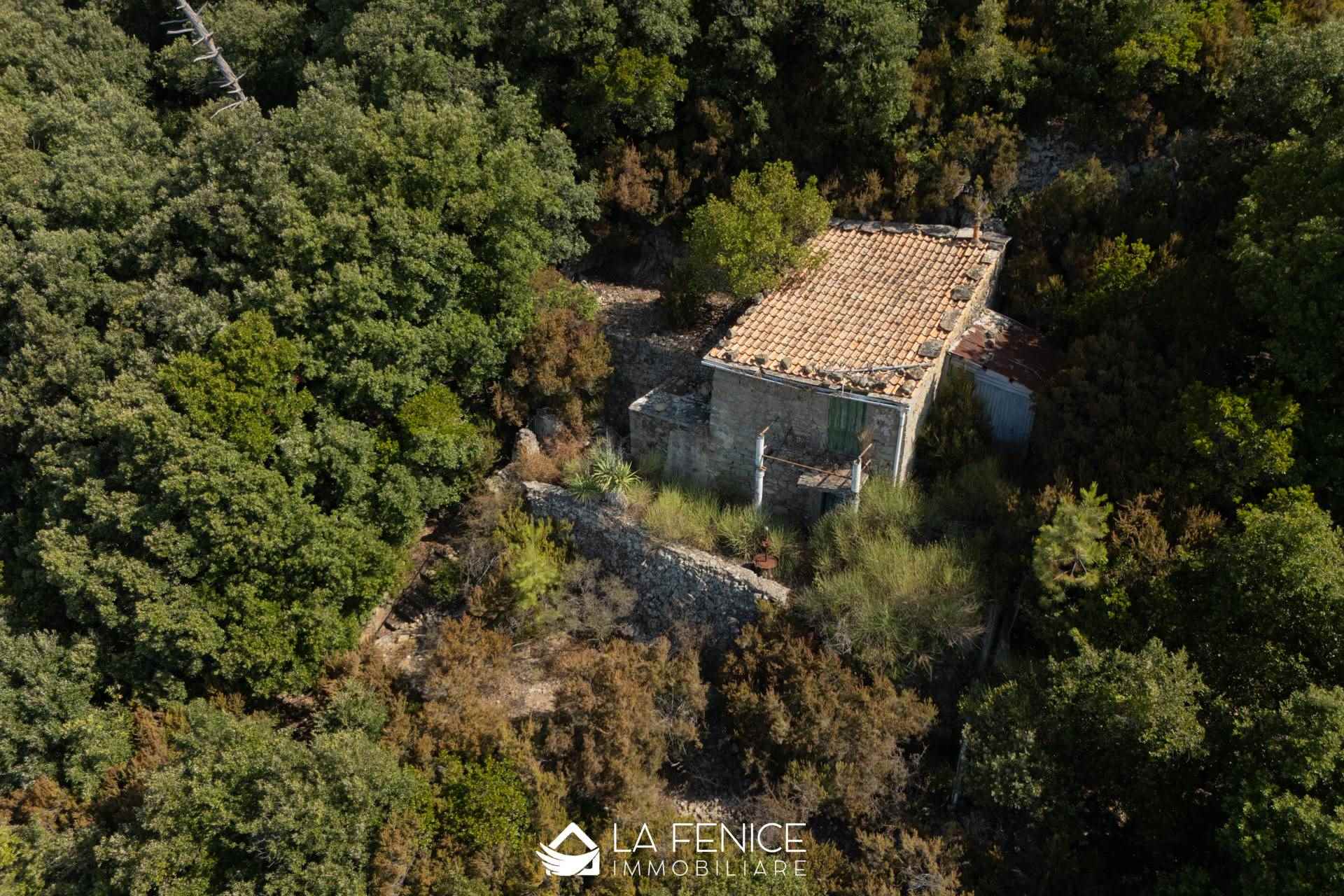 Rustico casale a La spezia con 2 locali di 49 m2 - Foto Rustico casale a La spezia con 2 locali di 49 m2 - Foto