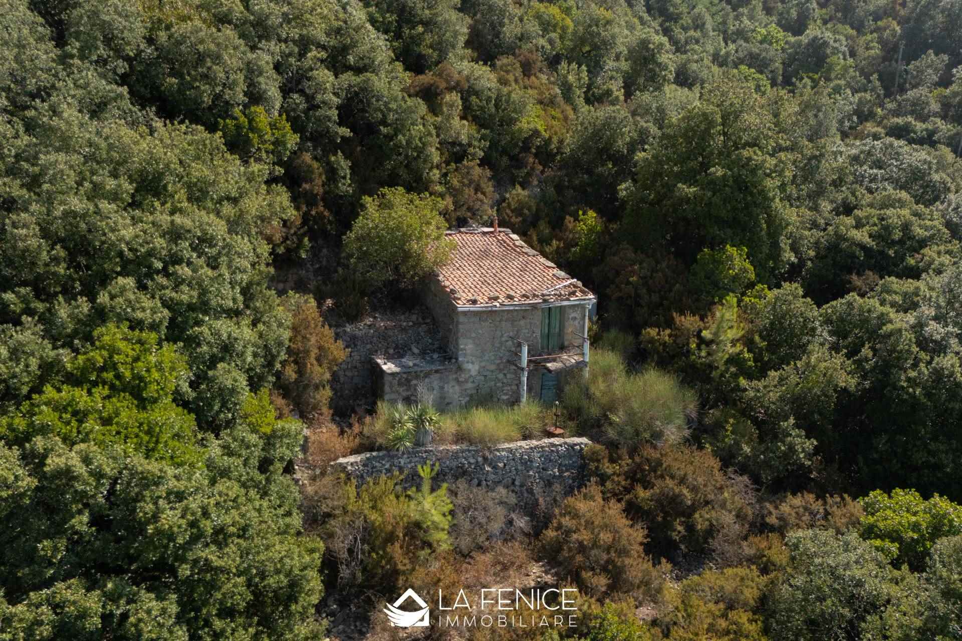 Rustico casale a La spezia con 2 locali di 49 m2 - Foto Rustico casale a La spezia con 2 locali di 49 m2 - Foto