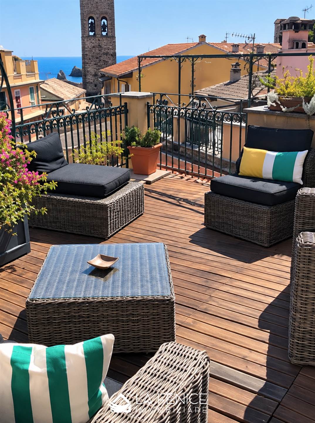 Appartamento a Monterosso al mare con 3 locali di 70 m2 - TERRAZZA Appartamento a Monterosso al mare con 3 locali di 70 m2 - TERRAZZA