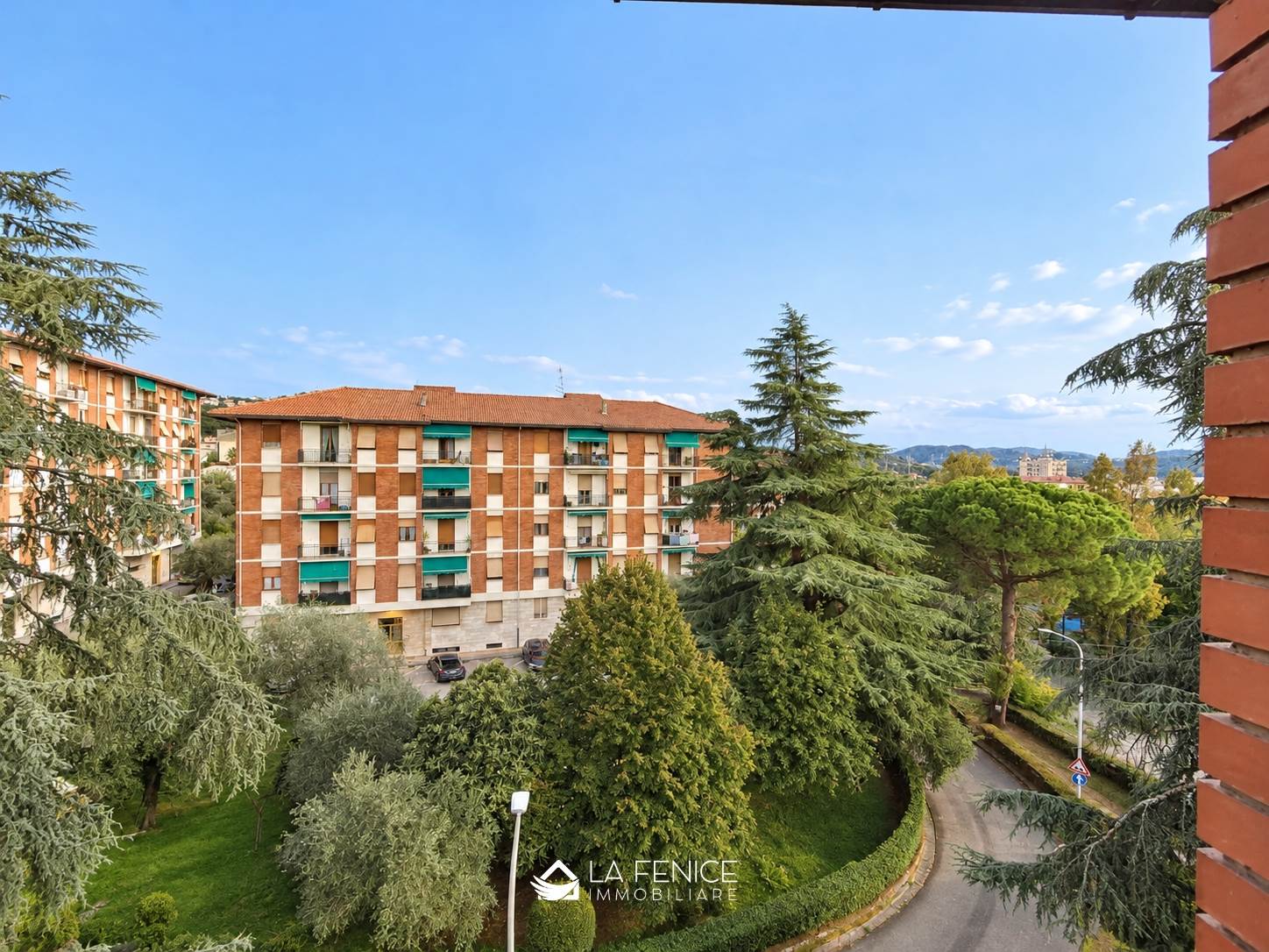 Appartamento a La spezia con 4 locali di 96 m2 - Foto Appartamento a La spezia con 4 locali di 96 m2 - Foto