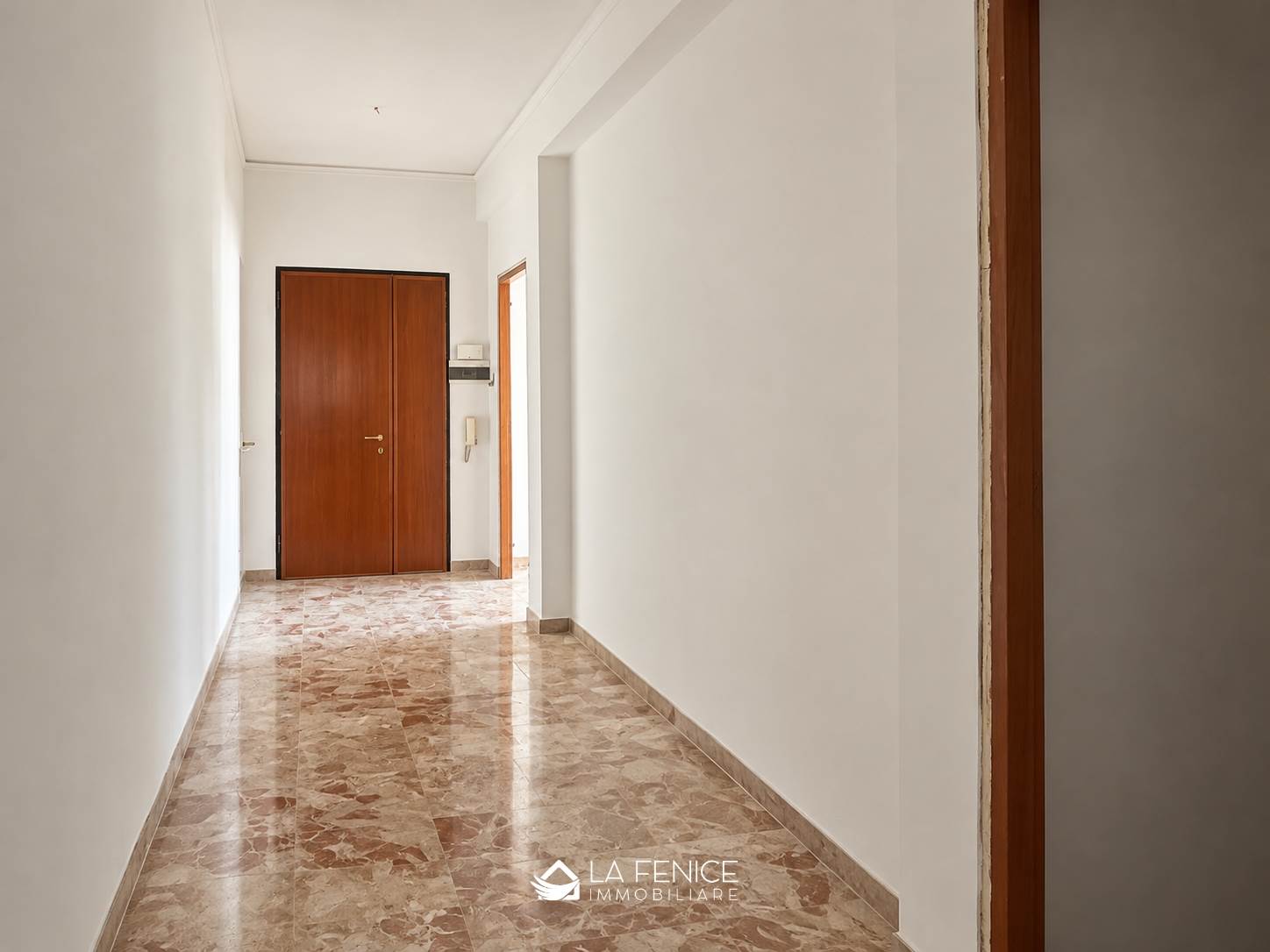 Appartamento a La spezia con 4 locali di 96 m2 - Foto Appartamento a La spezia con 4 locali di 96 m2 - Foto