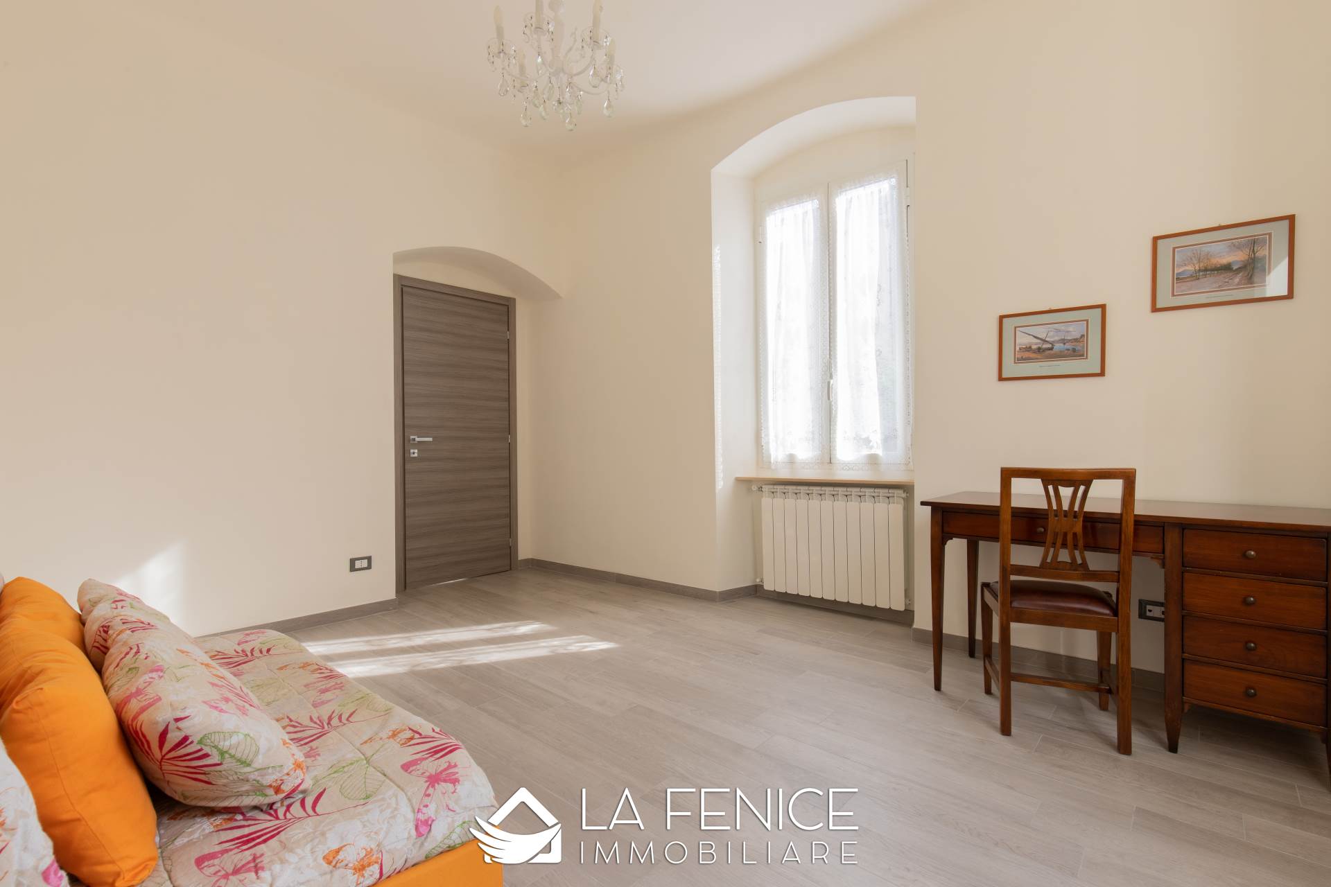 Appartamento a La spezia con 3 locali di 97 m2 - Foto Appartamento a La spezia con 3 locali di 97 m2 - Foto
